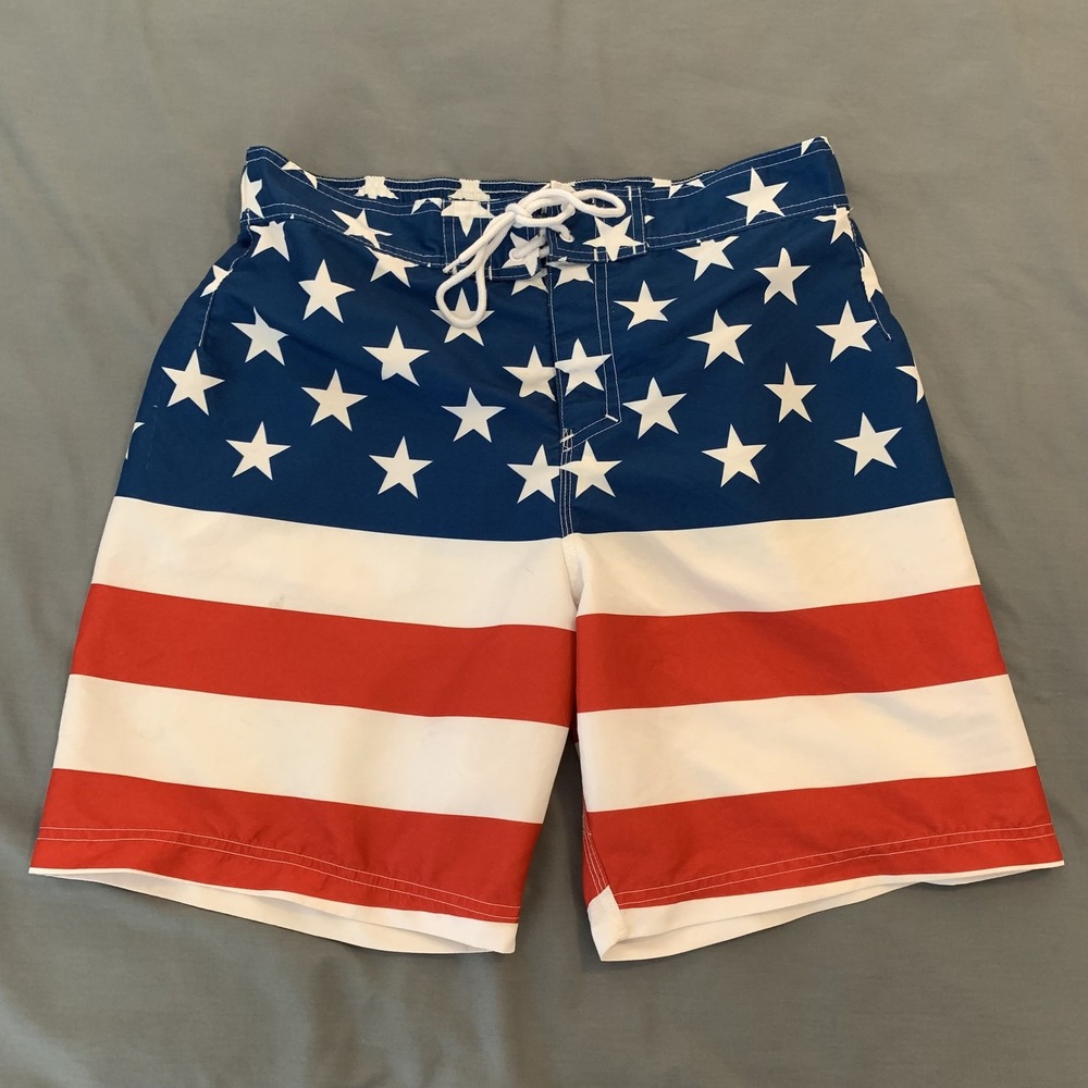 Walnut & 39th Shorts Mens Medium USA Flag American Patriotic Swim Trunks